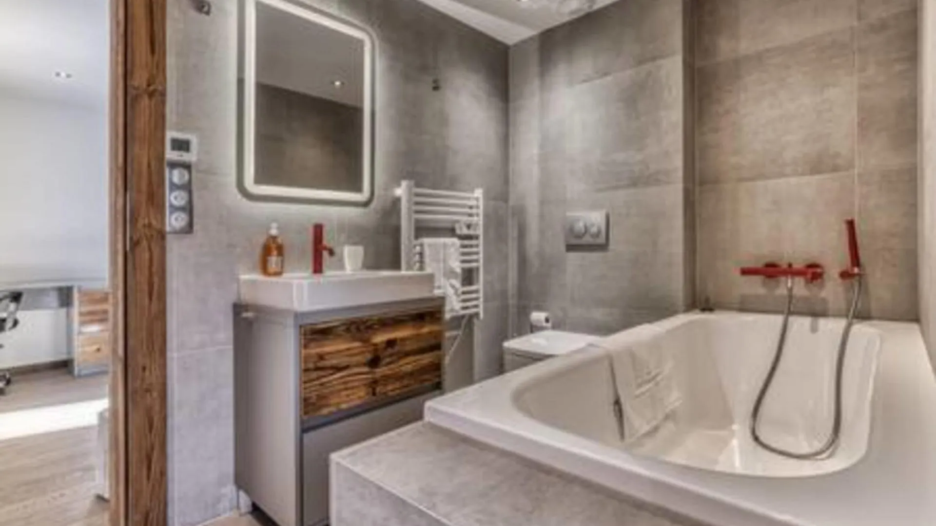 דירות שאמוני Ruby - Luxurious Duplex 180 M2 0*,  צרפת